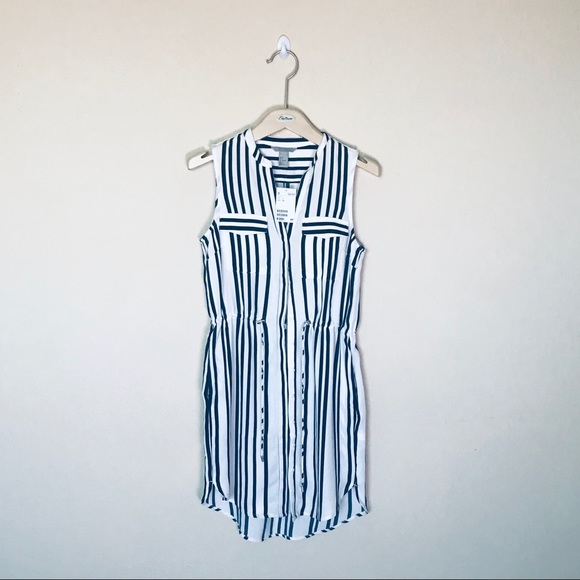 H&M Dresses & Skirts - H&M’s Summer stripper dress